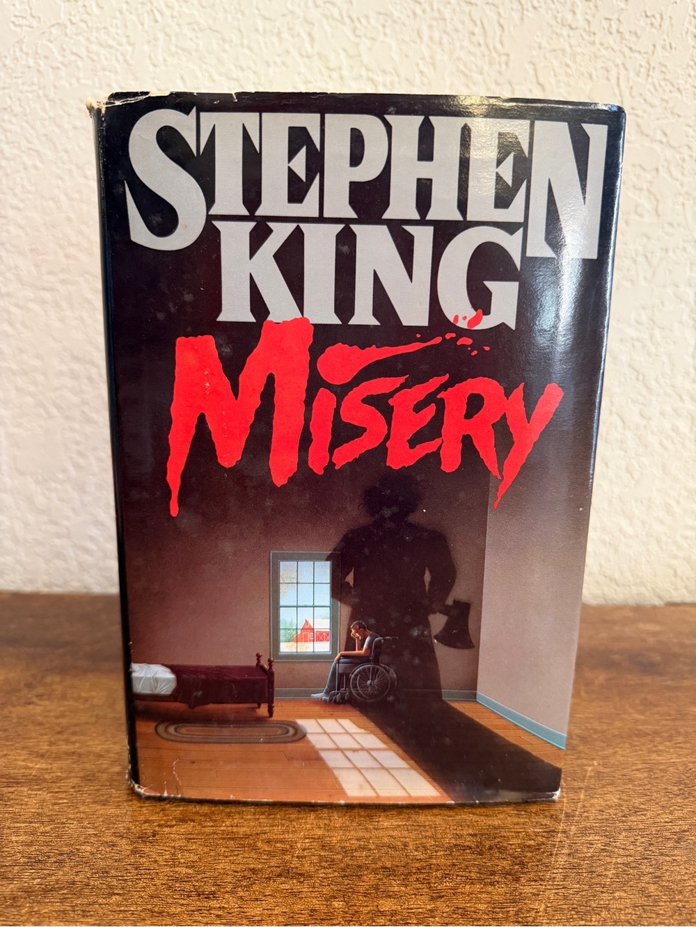 Misery 1987 Stephen King Hardcover DJ Full Size Book Club Edition BCE Very Good